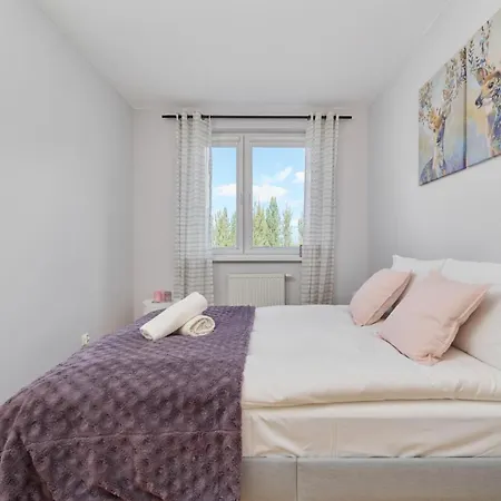 Apartment Peaceful For 4 Guests With Balcony By Renters *